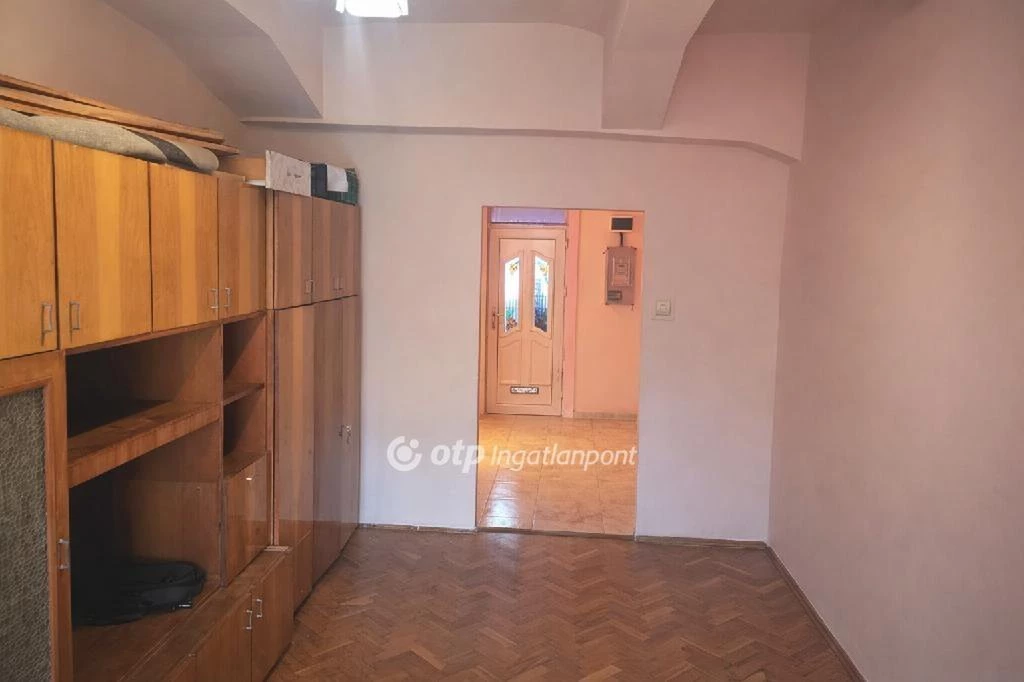 For sale brick flat, Budapest X. kerület