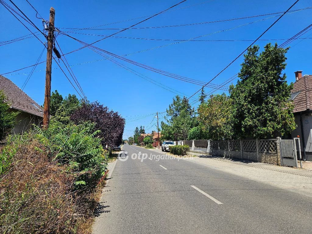 Eladó Ház, Vecsés