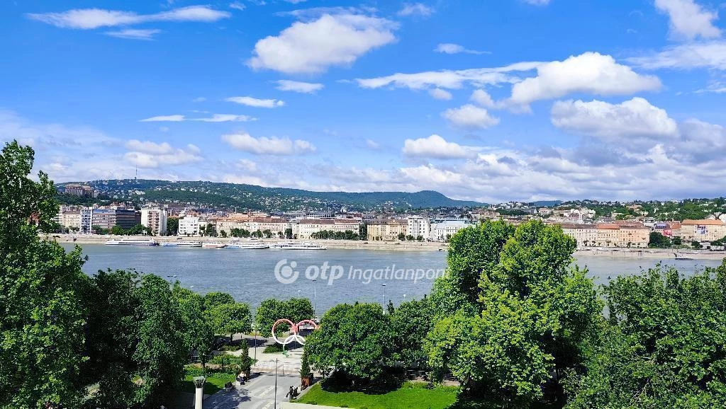 Eladó Lakás, Budapest 5. ker.