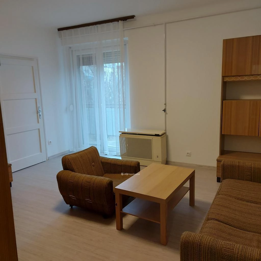 For sale other flat, Szigetszentmiklós, Központ közelében