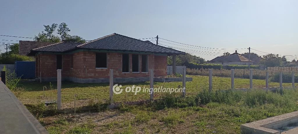 Eladó Ház, Ráckeve