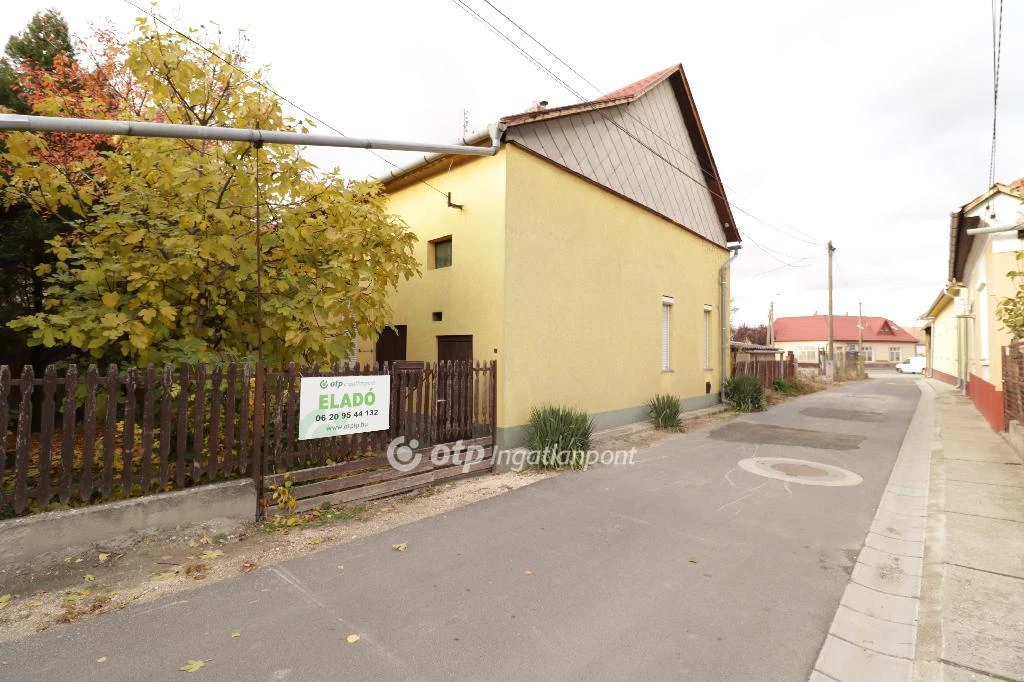 Eladó Ház, Kunszentmiklós