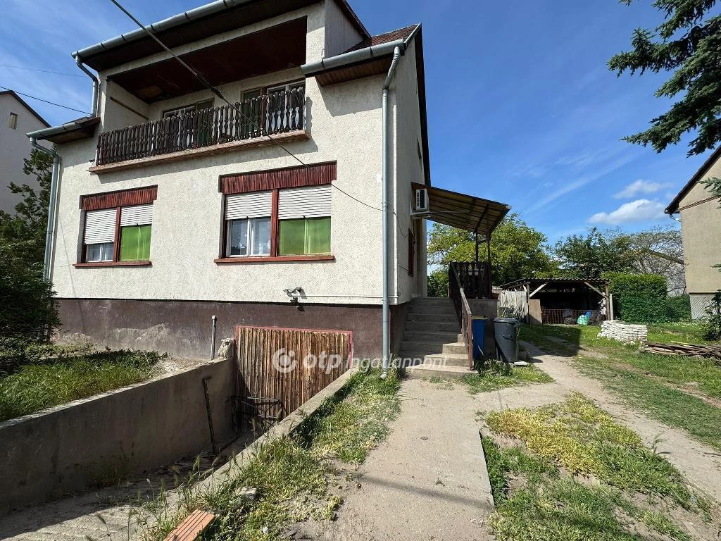 Eladó Ház, Szigetújfalu