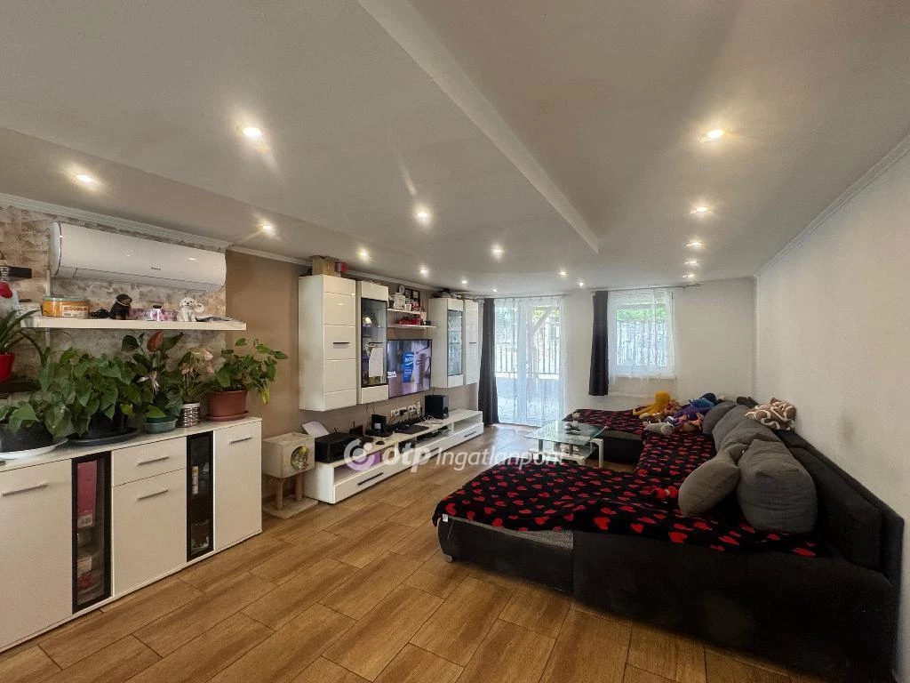 c3-1-name c2-19-name, Érd