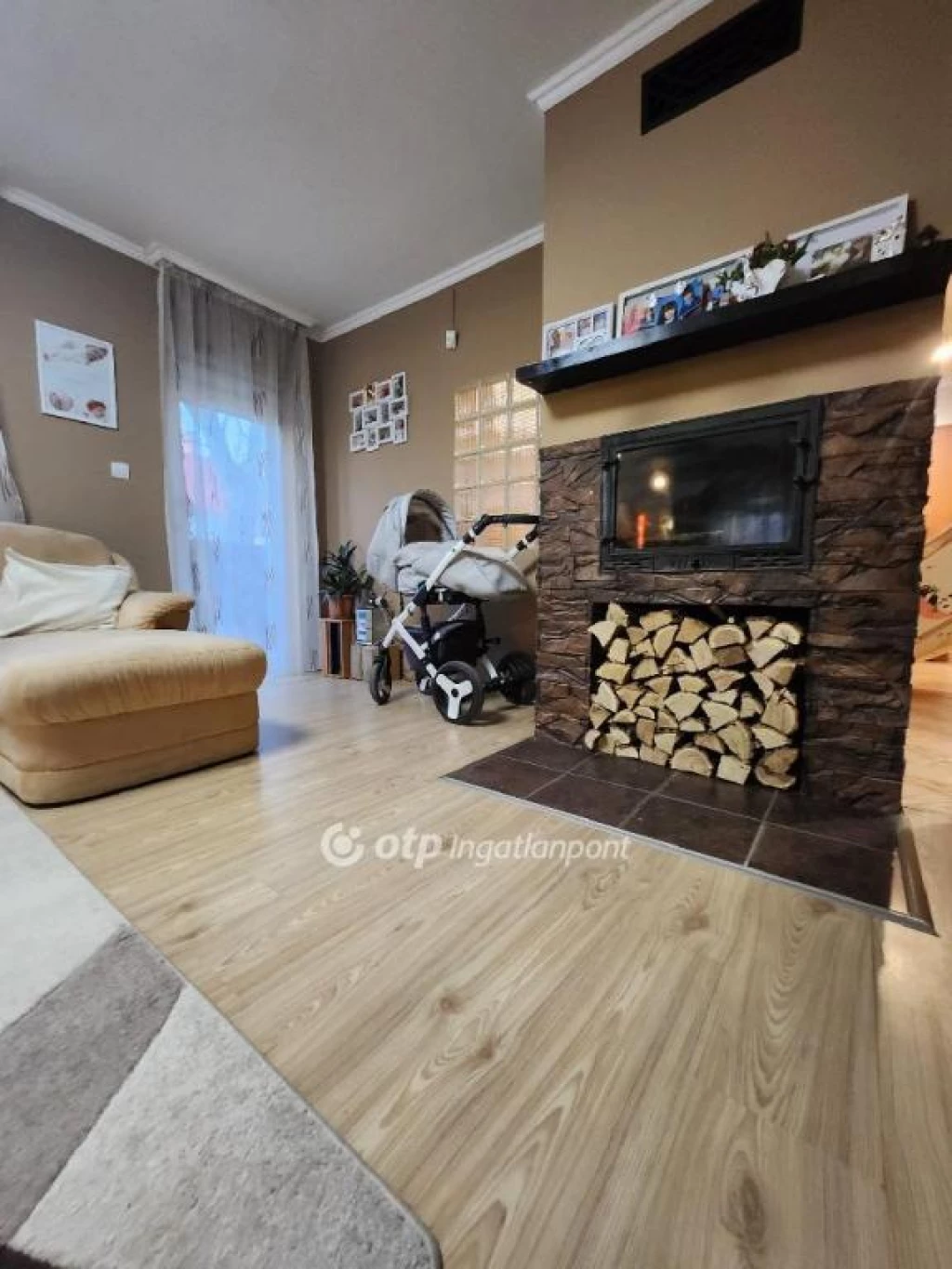 Eladó Ház, Tököl