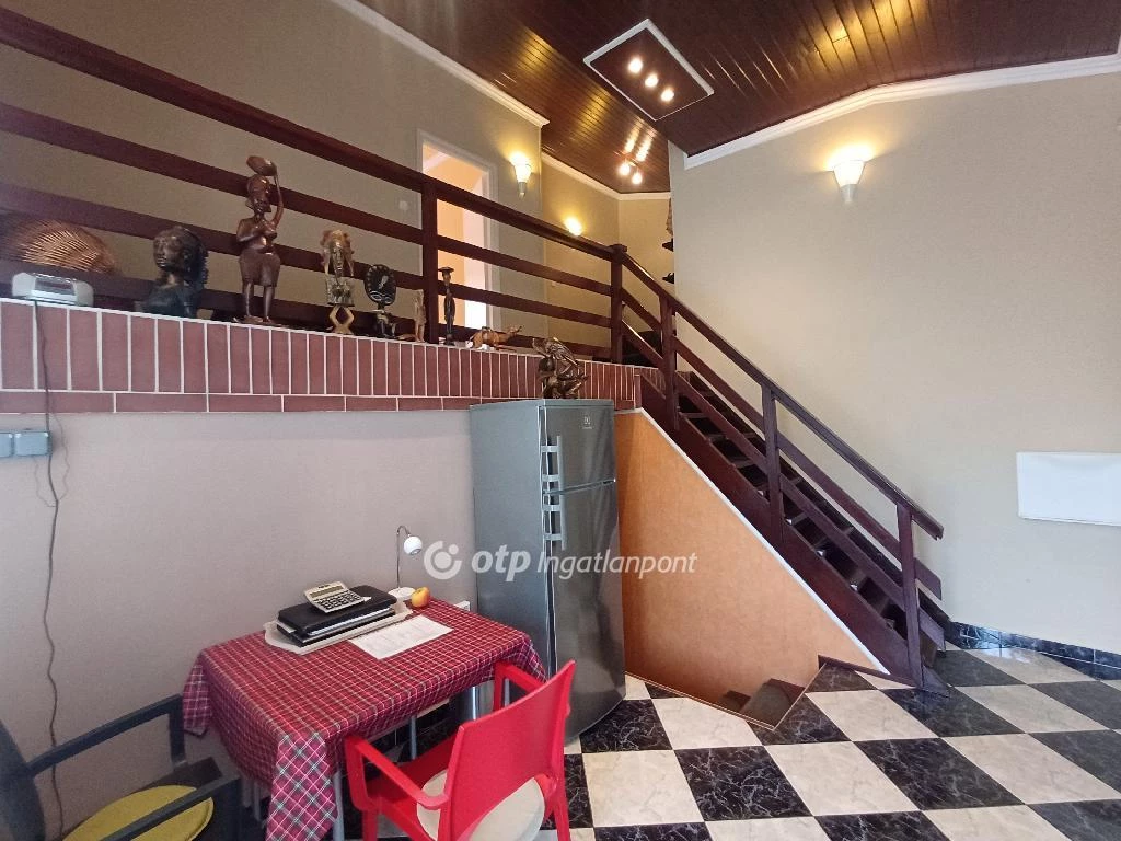 Eladó Ház, Vecsés