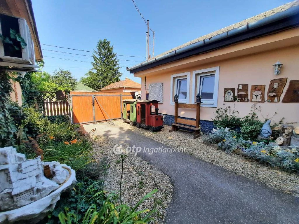 Eladó Ház, Dunaharaszti