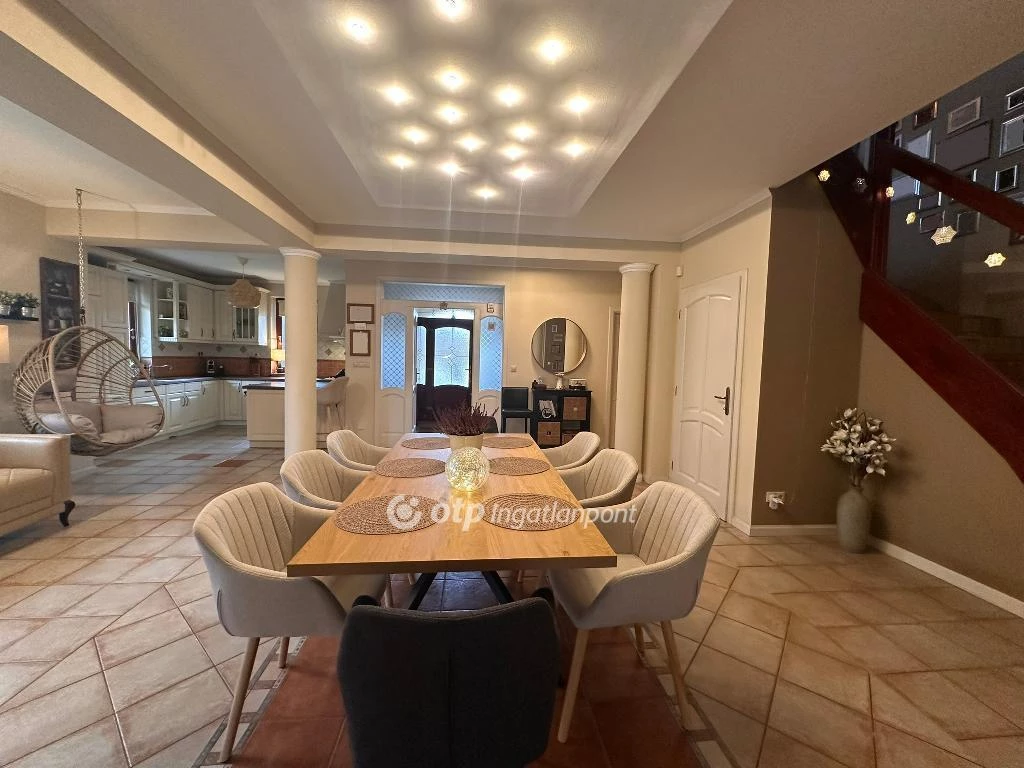 Eladó Ház, Siófok