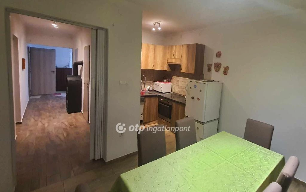 Eladó Ház, Siófok