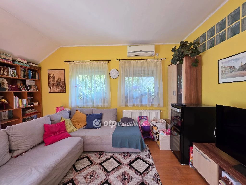 For sale brick flat, Budapest XVII. kerület