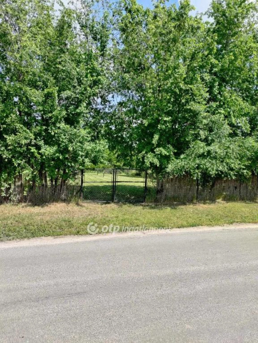 For sale periphery plot, Szigetszentmiklós