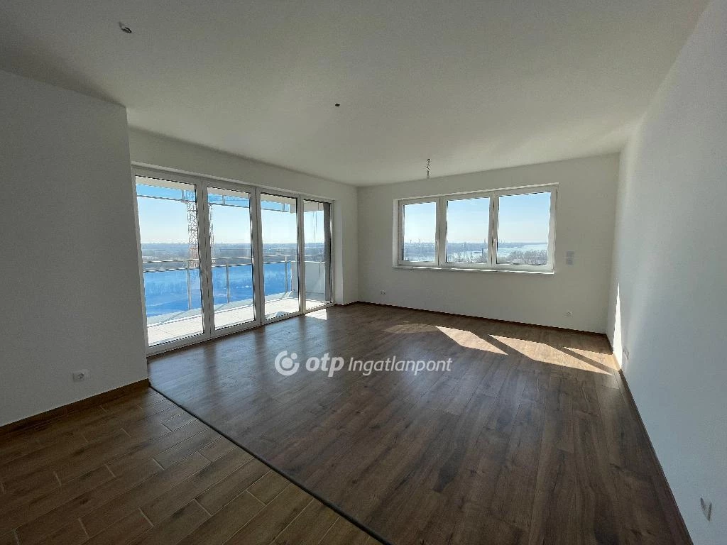 For sale brick flat, Budapest XI. kerület