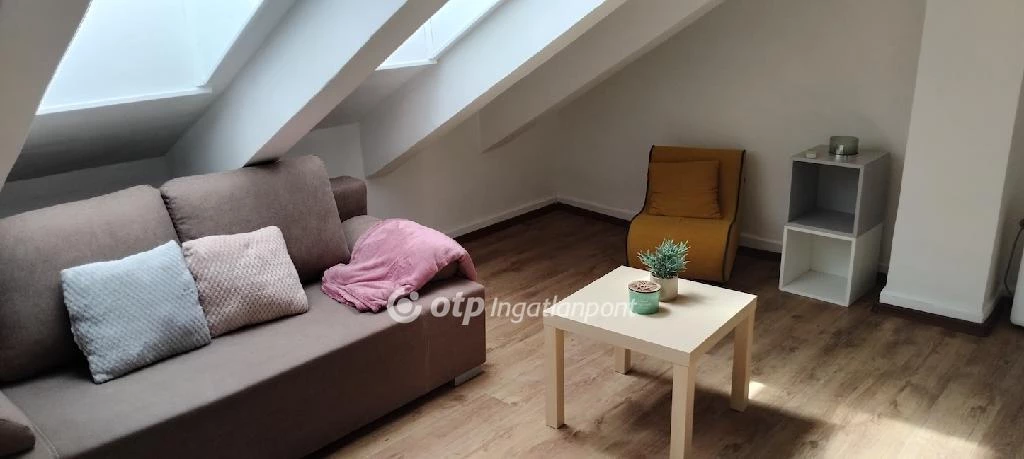 For sale brick flat, Budapest XIII. kerület