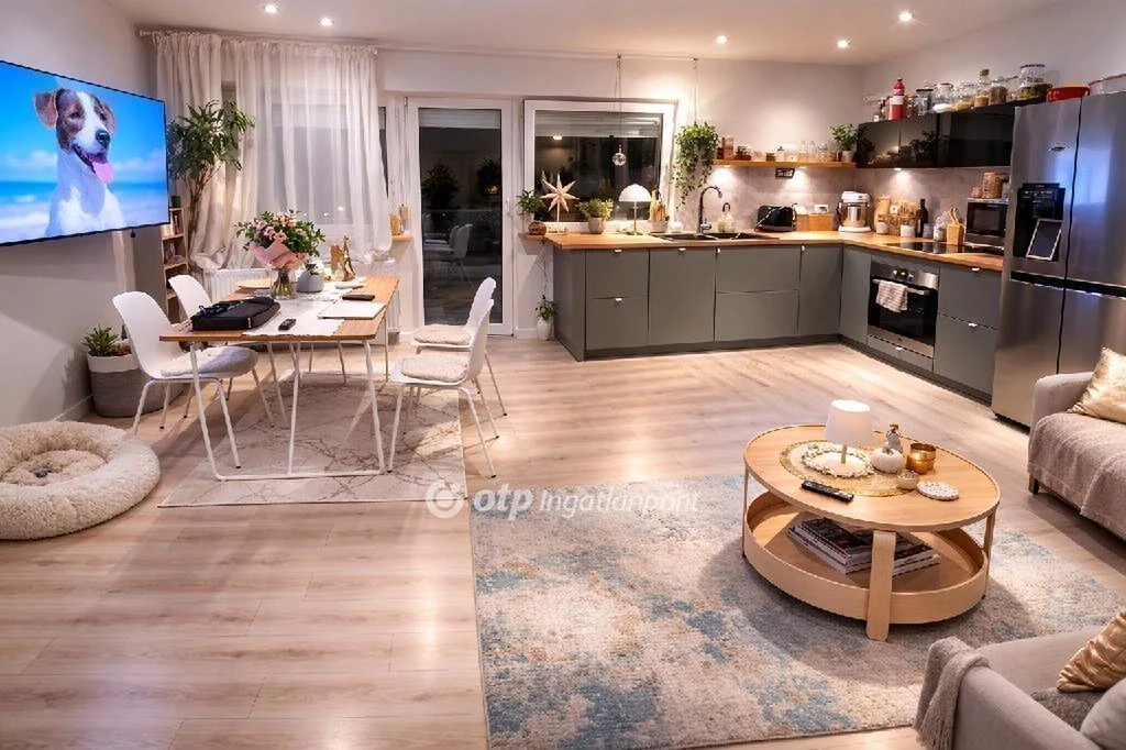 Eladó Lakás, Halásztelek