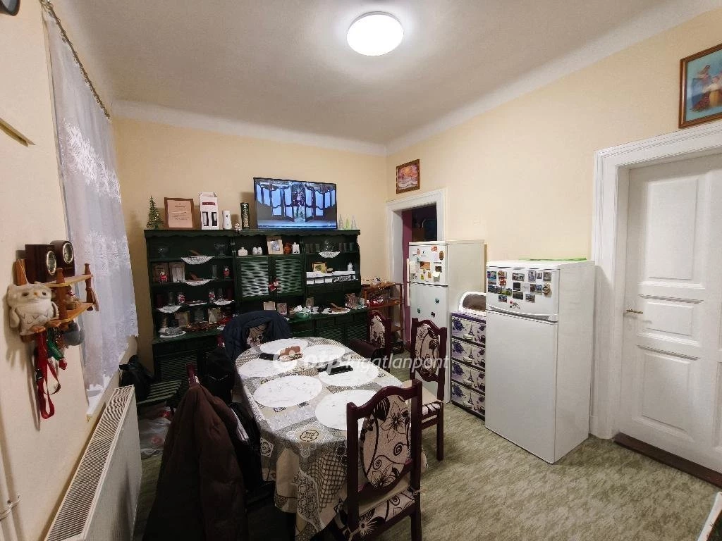 For sale brick flat, Budapest XX. kerület