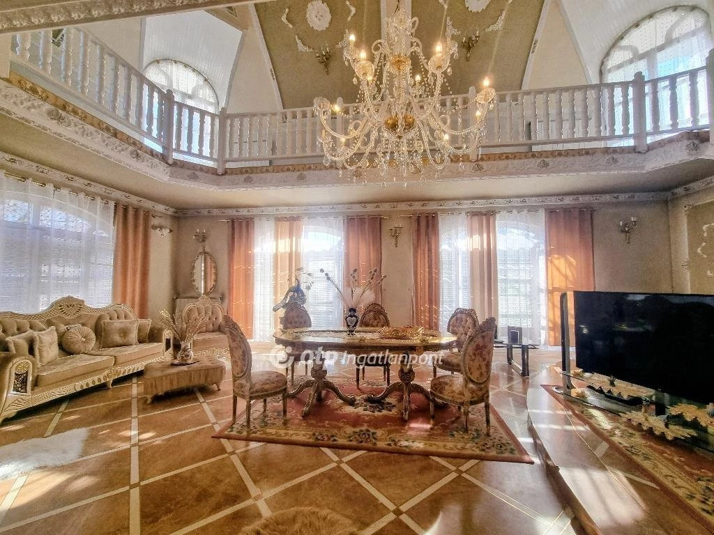 For sale house, Érd