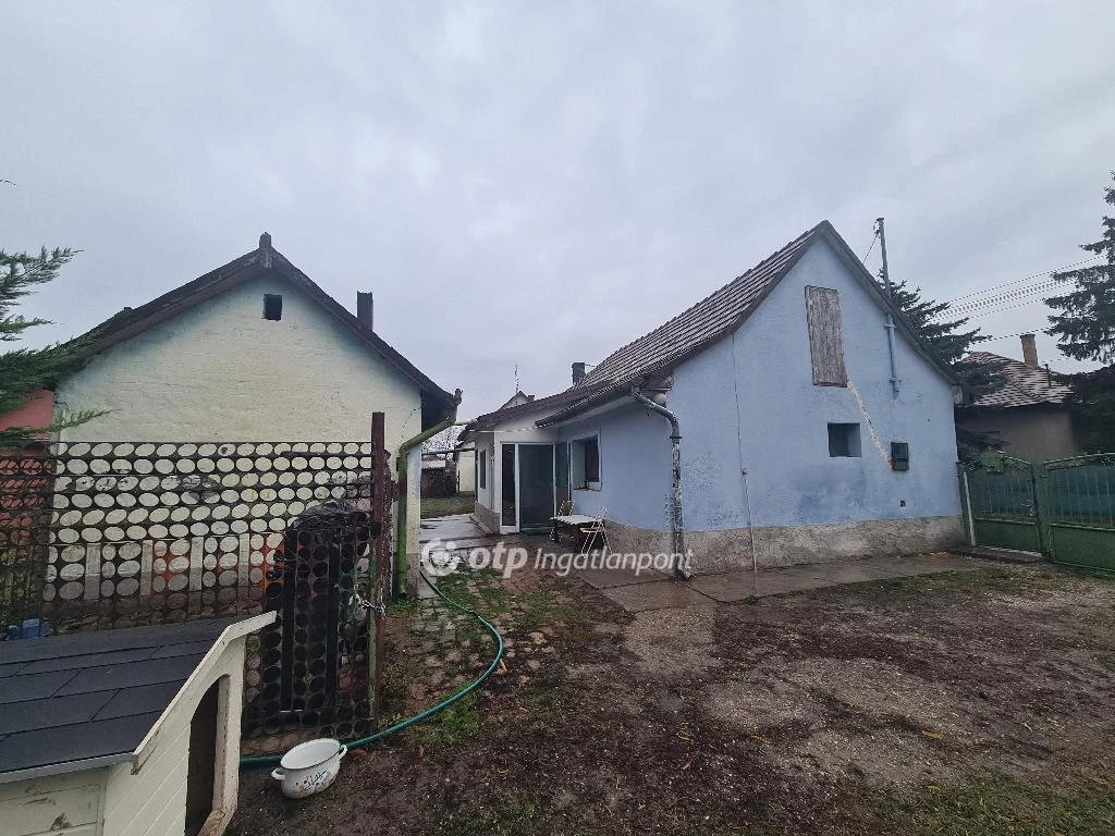 Eladó Ház, Kiskunlacháza