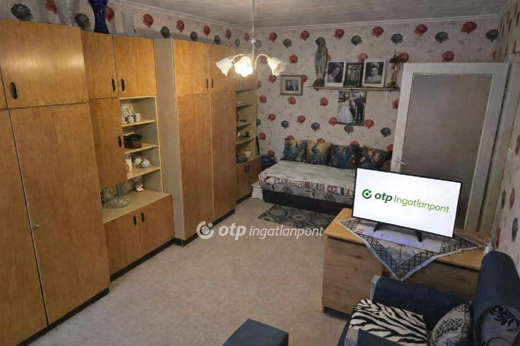 Eladó Lakás, Budapest 3. ker.