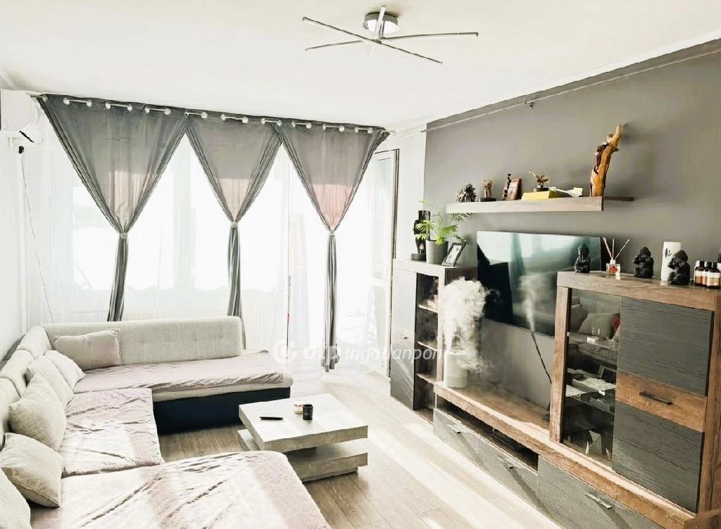 For sale panel flat, Százhalombatta