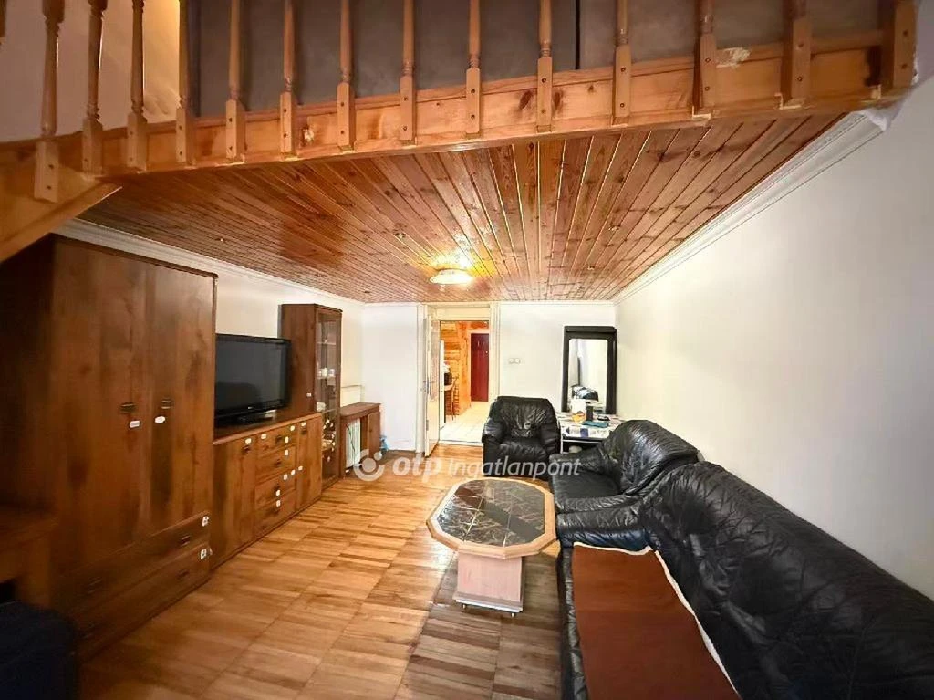 Eladó Lakás, Budapest 8. ker.