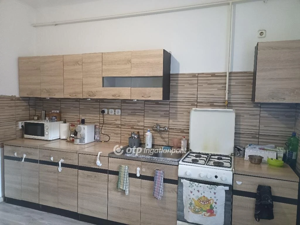 Eladó Ház, Vecsés