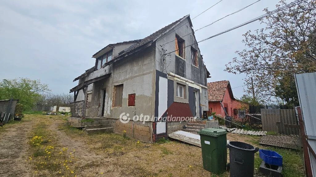 Eladó Ház, Gyál