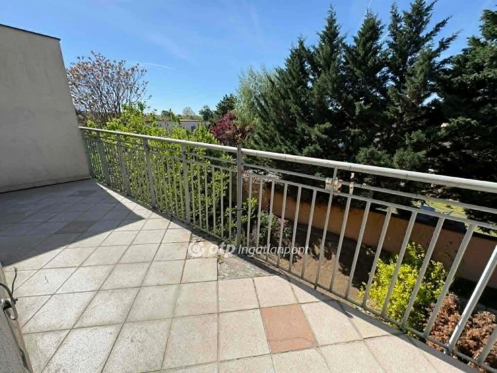 Eladó Lakás, Budapest 20. ker.
