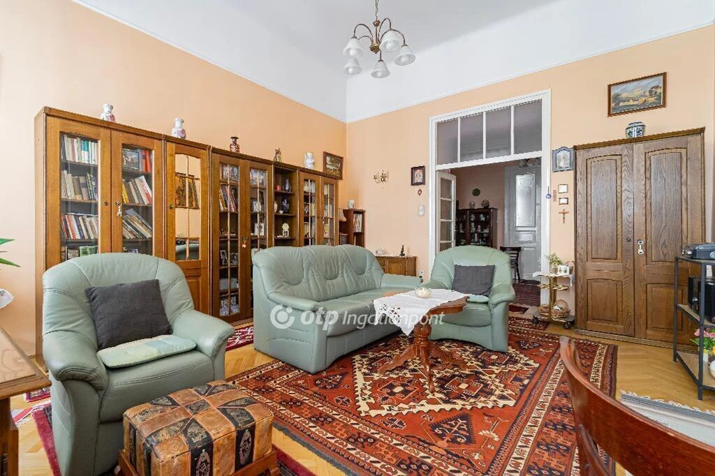 Eladó Lakás, Budapest 6. ker.