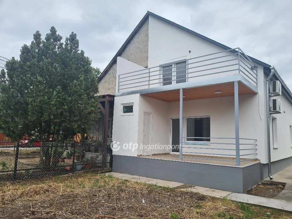 Eladó Ház, Gyál