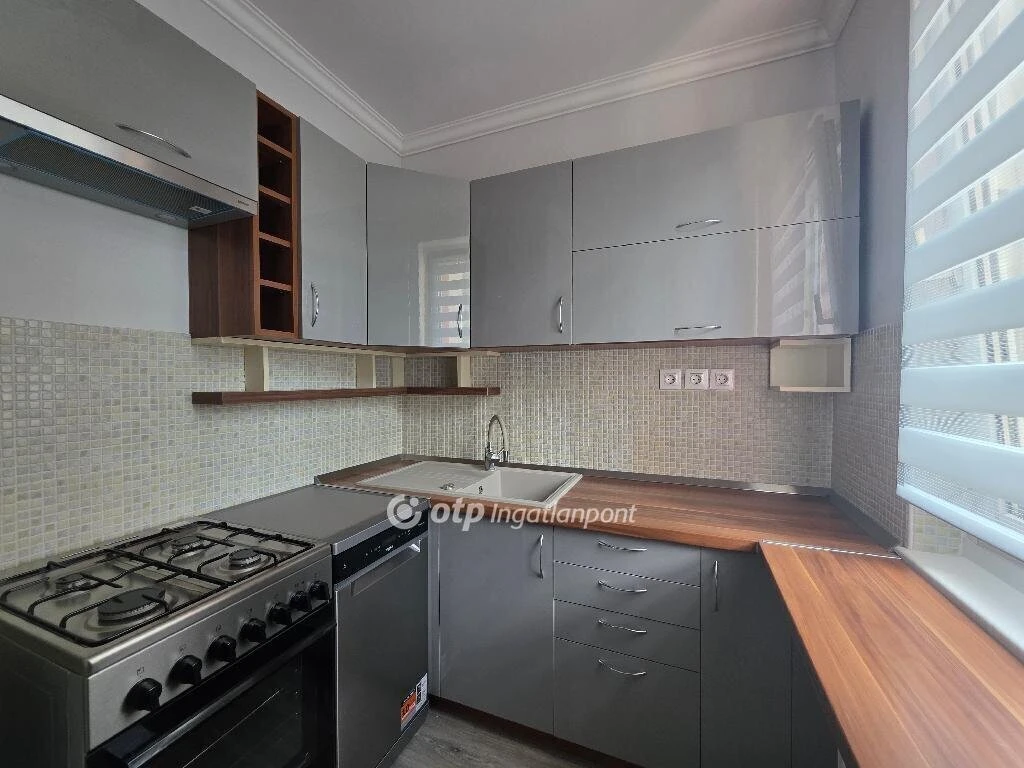Eladó Lakás, Budapest 10. ker.