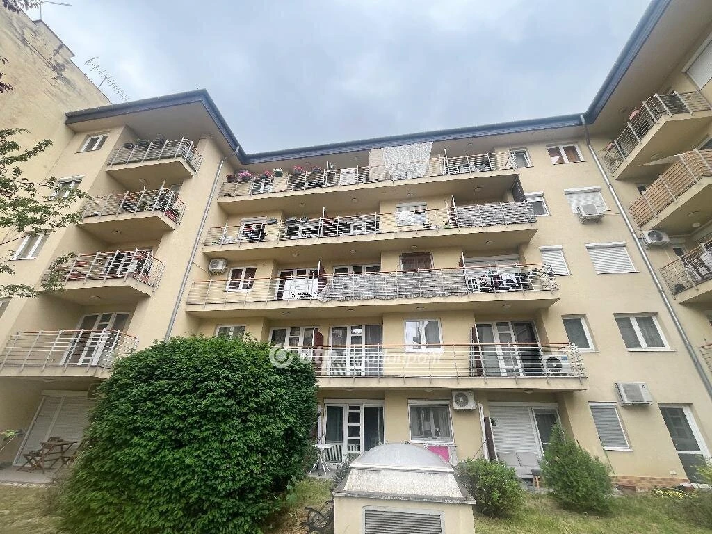 Eladó Lakás, Budapest 8. ker.