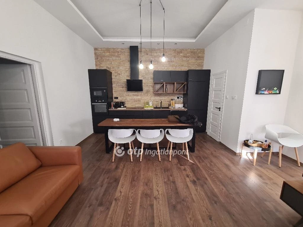 Eladó Lakás, Budapest 9. ker.