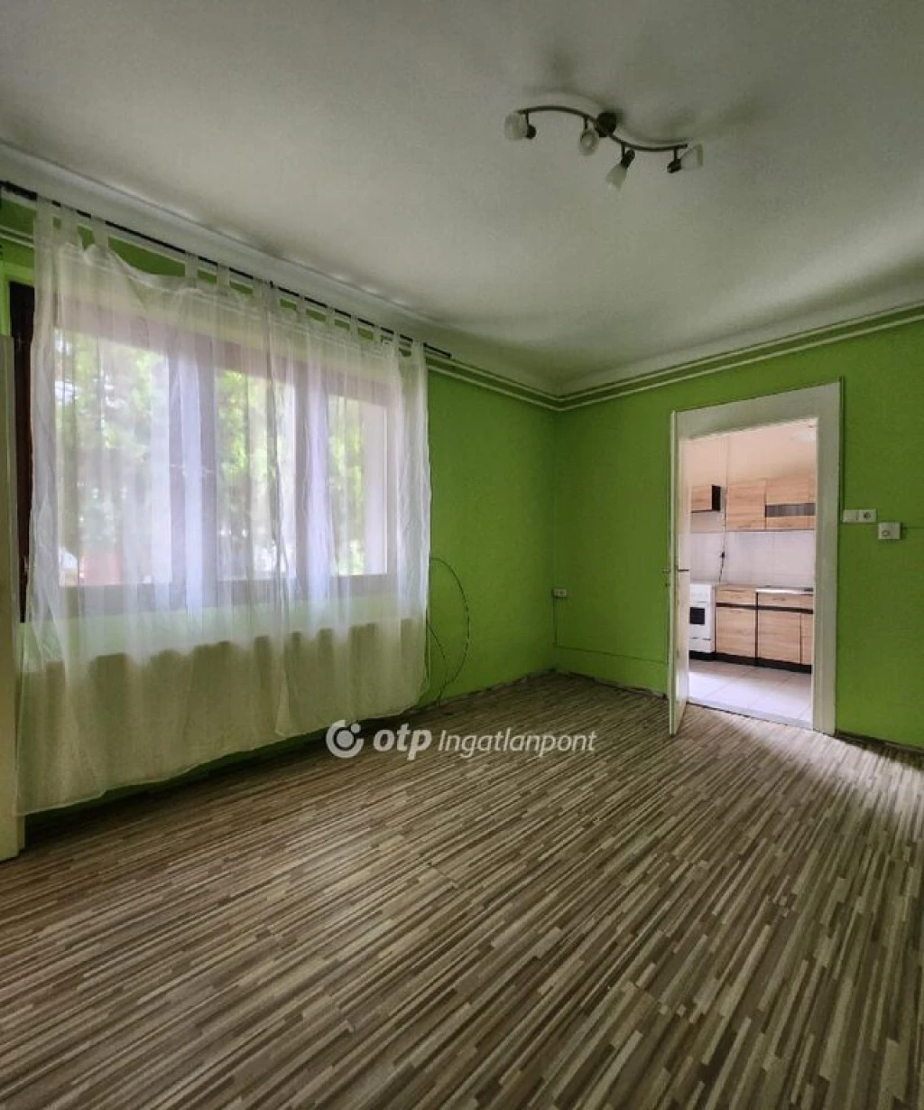 Eladó Lakás, Budapest 20. ker.