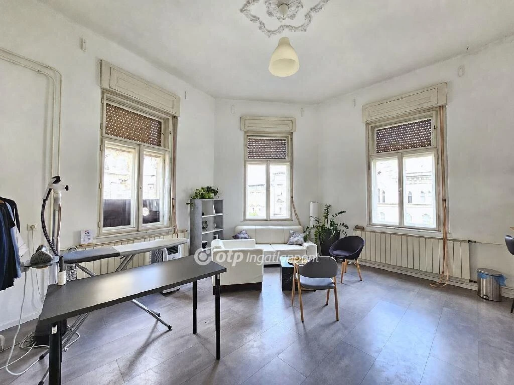 Eladó Lakás, Budapest 8. ker.