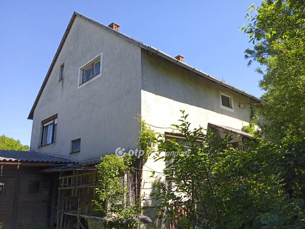 For sale house, Veszprém, város széle