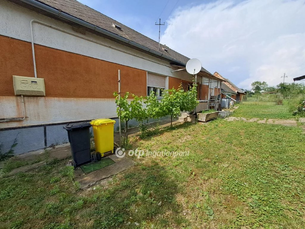 For sale house, Tótvázsony, csendes