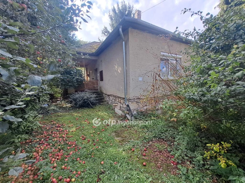 For sale house, Veszprémvarsány, csendes