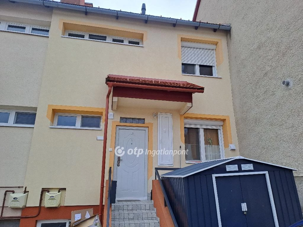 For sale terraced house, Zirc, Erdőalja