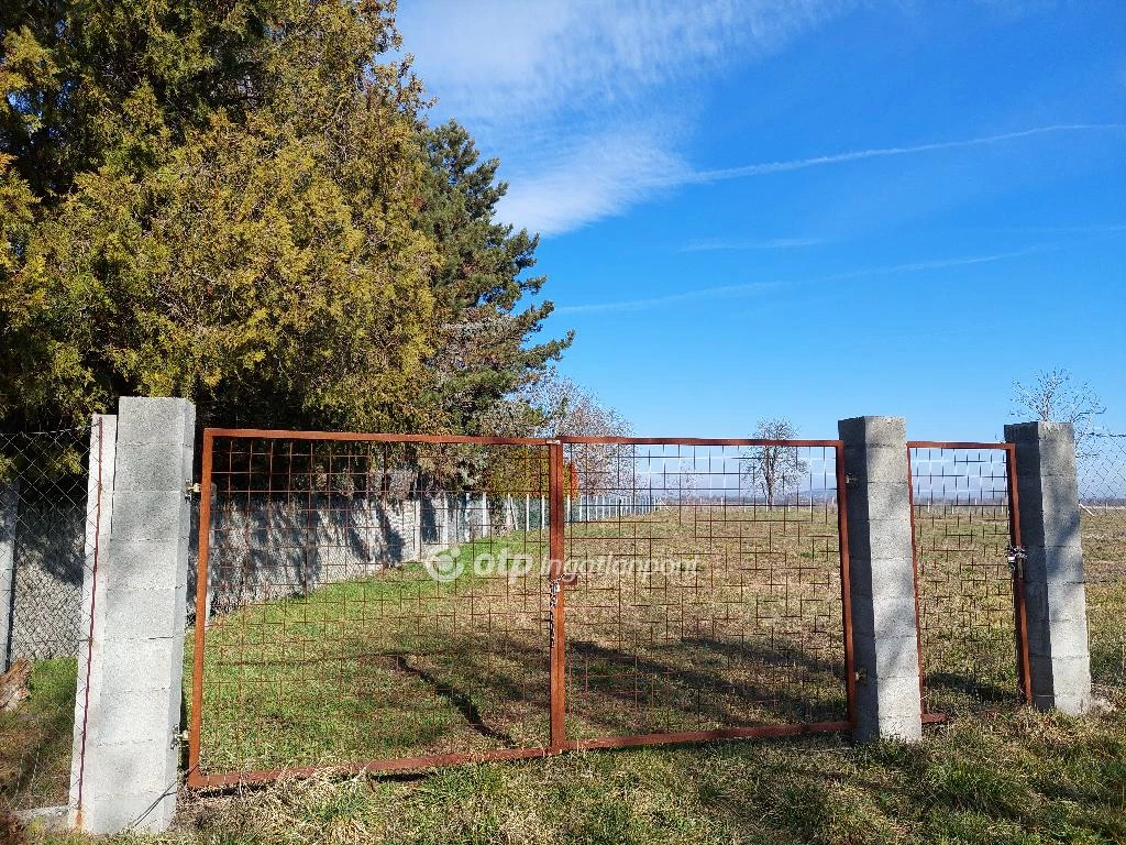 For sale building plot, Borgáta, x