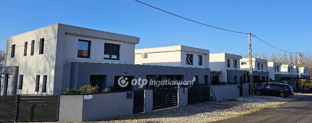 For sale terraced house, Ajka, Bakonygyepes