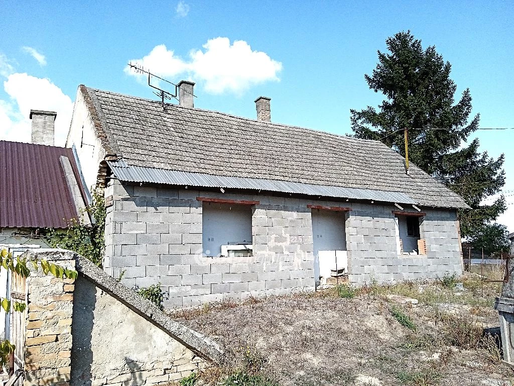 Eladó családi ház, Dég, Csendes