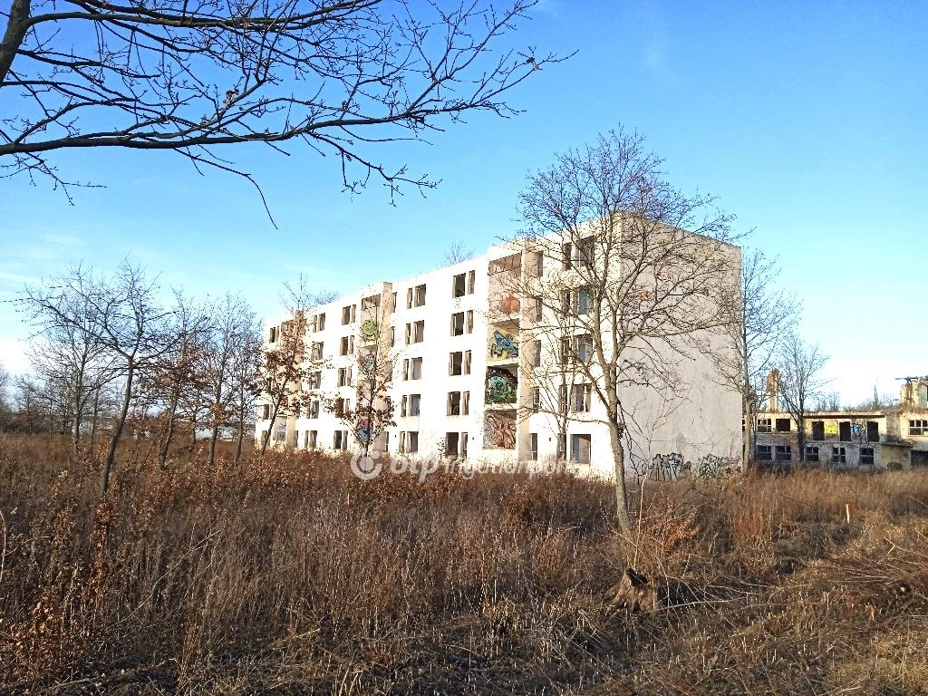 Eladó építési telek, Veszprém, csendes