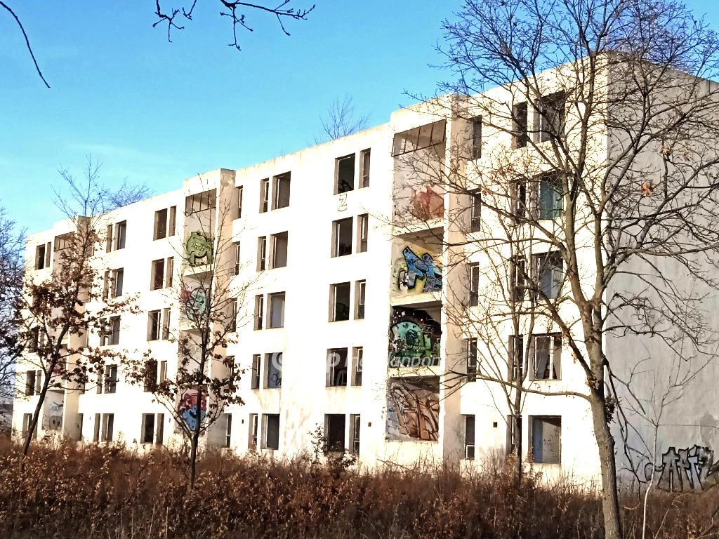 Eladó építési telek, Veszprém, csendes