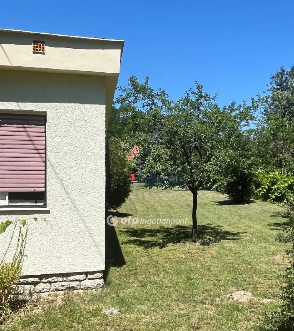 Eladó üdülő, nyaraló, Fonyód, Bélatelep