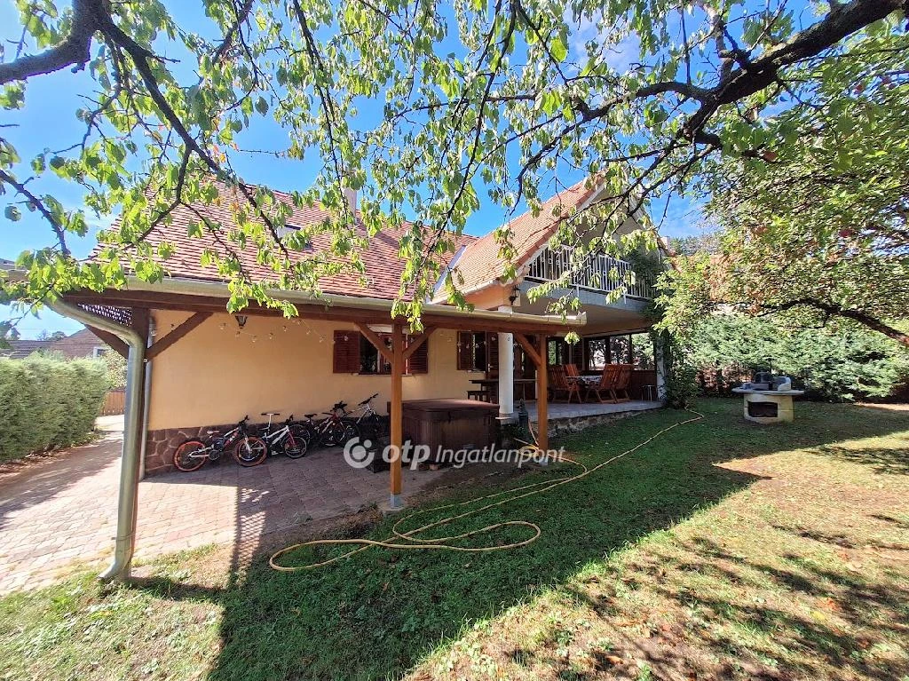 Eladó családi ház, Balatonszepezd, Csendes