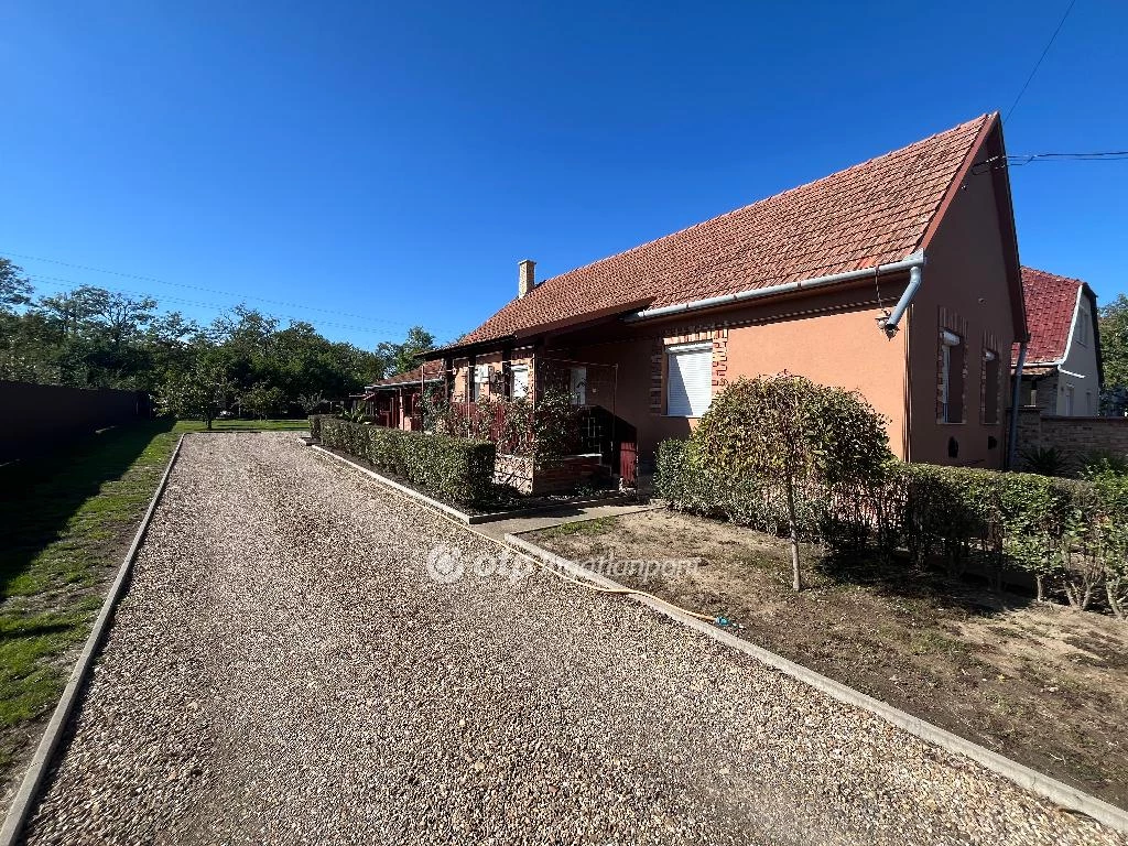 For sale house, Berettyóújfalu, Morotva