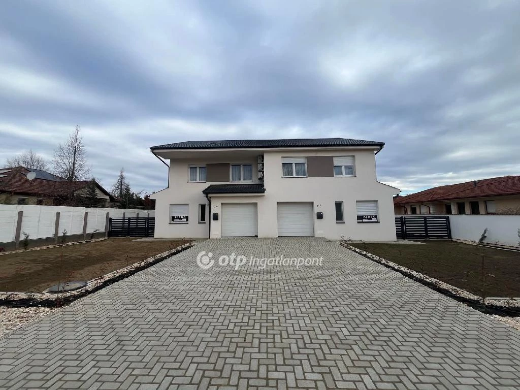 For sale semi-detached house, Debrecen, Pallag