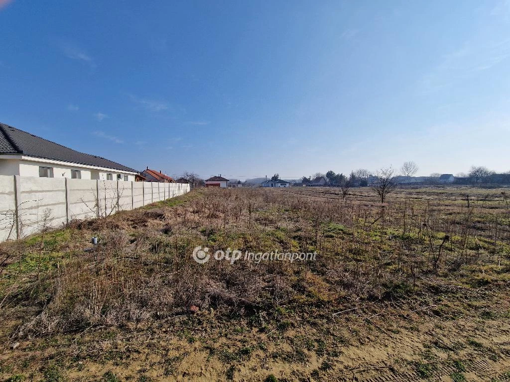 For sale building plot, Mikepércs, Kertváros