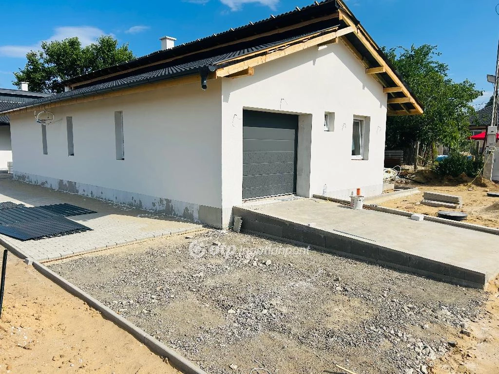 Eladó családi ház, Debrecen, Júliatelep