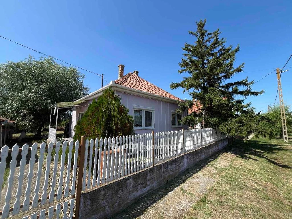 Eladó családi ház, Komádi, Komádi